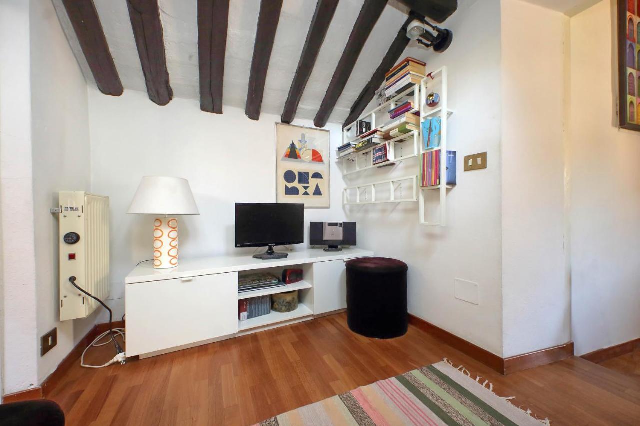 Apartament La Dimora Pantheon Rzym Zewnętrze zdjęcie