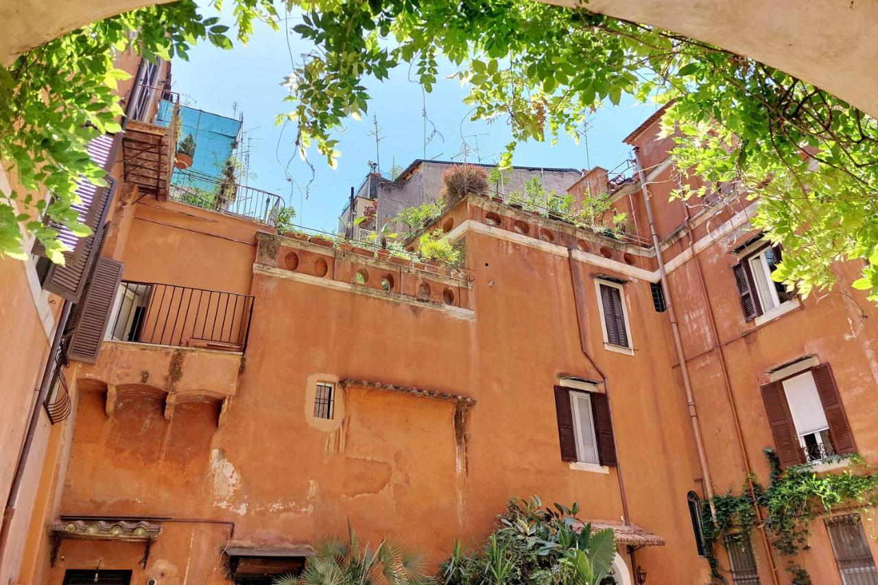 Apartament La Dimora Pantheon Rzym Zewnętrze zdjęcie