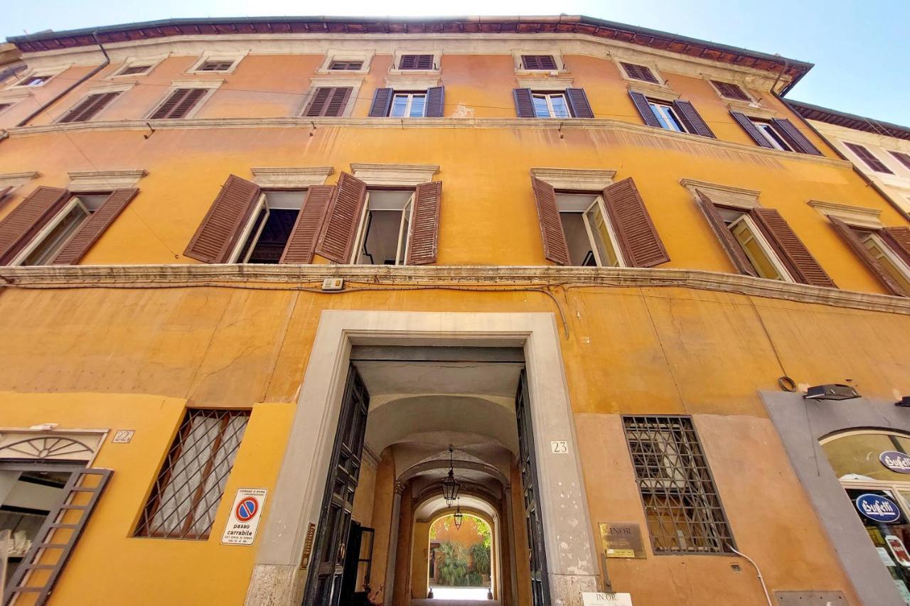 Apartament La Dimora Pantheon Rzym Zewnętrze zdjęcie