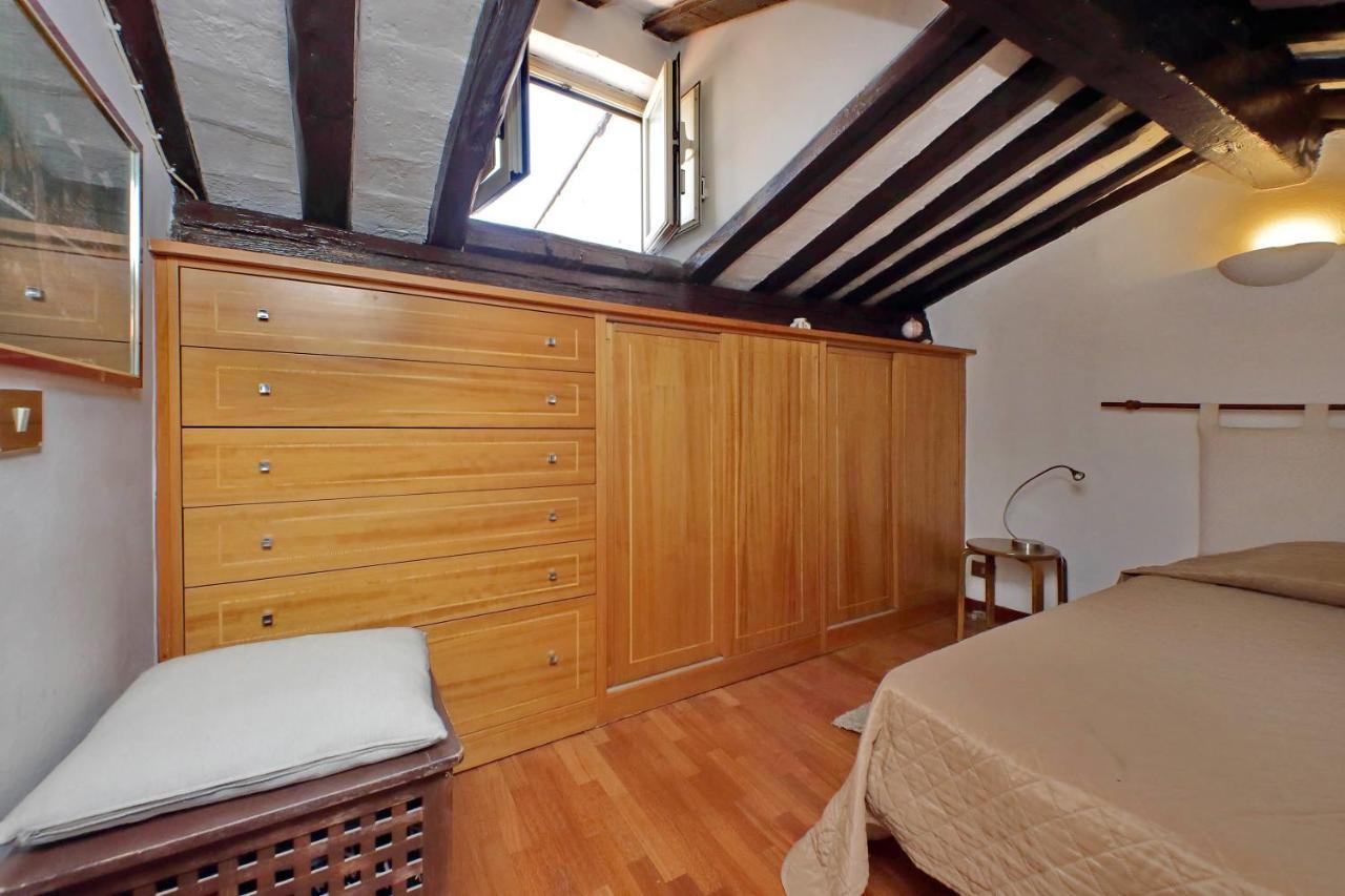 Apartament La Dimora Pantheon Rzym Zewnętrze zdjęcie